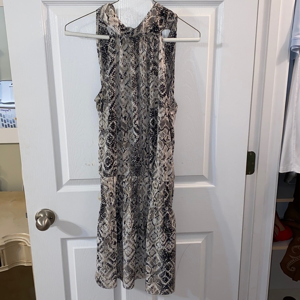 size medium dress